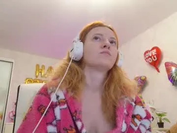 ladybigsmile from Chaturbate