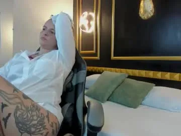 laia_hatman from Chaturbate