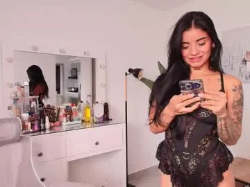 laira_scott from Chaturbate