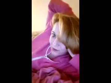 lauriehotxxx from Chaturbate