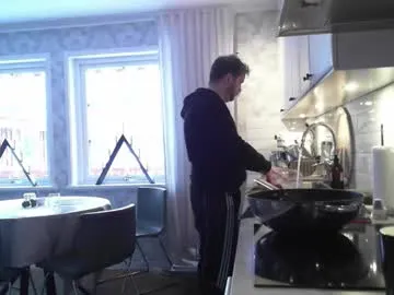 leofromsweden from Chaturbate