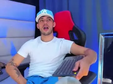 lewis_rice from Chaturbate