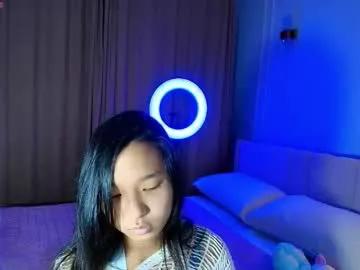 lihnpham from Chaturbate