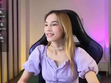 Discover Lilcatalia, she wants to masturbate for you lilcatalia from Chaturbate