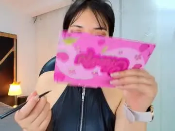 lina_bedoya from Chaturbate