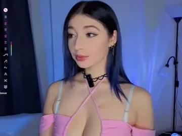 lina_leum from Chaturbate