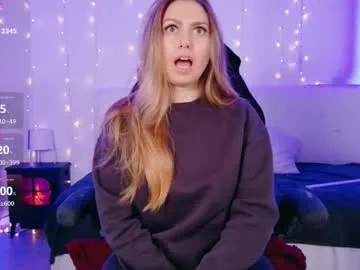 lindawhite_ from Chaturbate