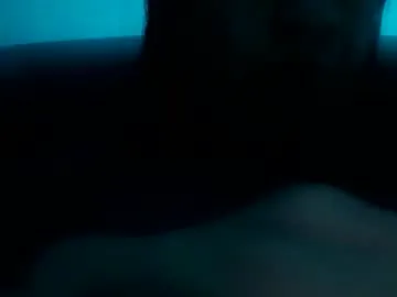 longone2600 from Chaturbate