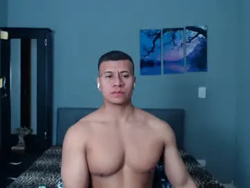 lothbrok_strong from Chaturbate