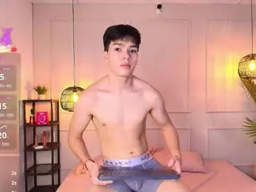 luandy_ from Chaturbate