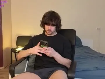 luca_syn from Chaturbate