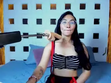lucyy_liiu from Chaturbate