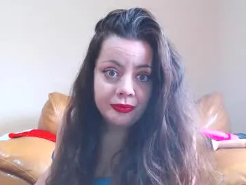 luisahornydoll from Chaturbate