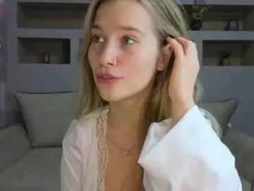 lynntiny from Chaturbate