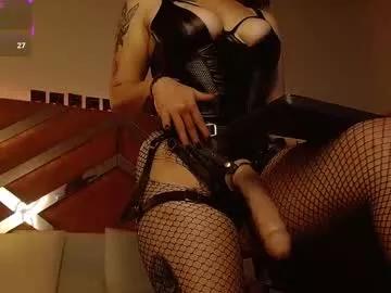 Masturbate to sweet stripper Madame_ibby madame_ibby from Chaturbate