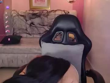 Discover Madhison_klain_s, she wants to masturbate for you madhison_klain_s from Chaturbate