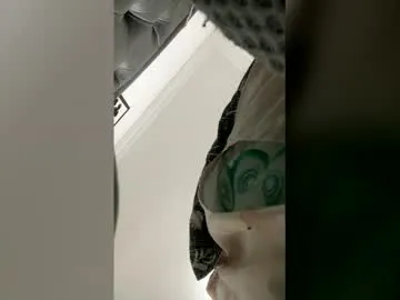 mariana_c from Chaturbate