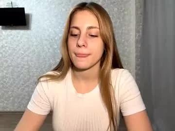 Join 18 years old marlenagehlert from Chaturbate marlenagehlert from Chaturbate
