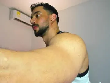 massimo_visconti from Chaturbate