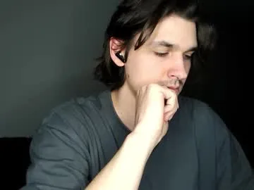 mateo_zeus from Chaturbate