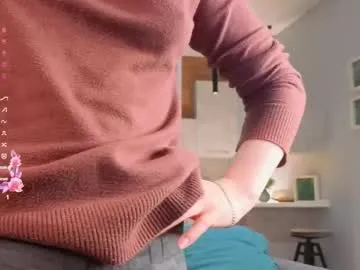 Naked Maydacarls wants you to fuck her body now maydacarls from Chaturbate