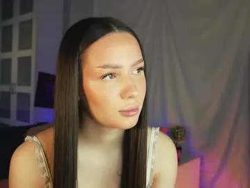 meganwayalone from Chaturbate