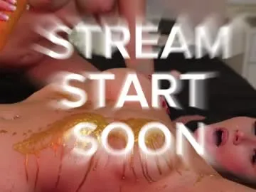 mia_cloudy from Chaturbate