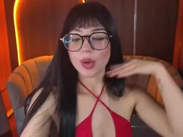 Entertain your nuttiest whims with Chaturbate's luscious Mia_collins_b mia_collins_b from Chaturbate