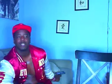 mikejones1415 from Chaturbate