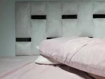 Sweet Missnatasha05 wants you to fuck her body now missnatasha05 from Chaturbate