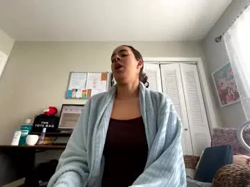 mixedbaby98 from Chaturbate