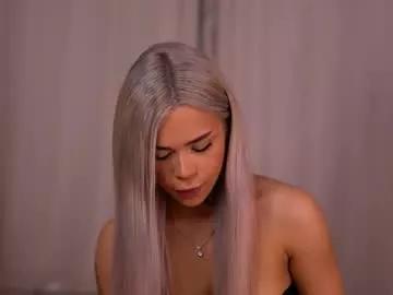 Gorgeous Nickybennz wants you to fuck her body now nickybennz from Chaturbate