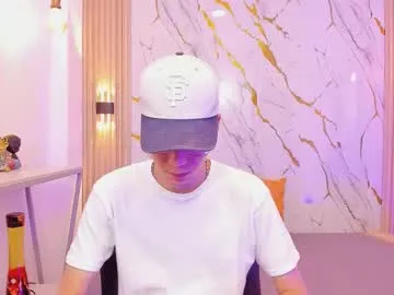 nikolay_gregori from Chaturbate