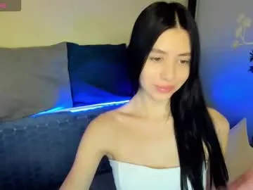 Fulfill your kookiest whims with Chaturbate's appealing Oliviarichi oliviarichi from Chaturbate