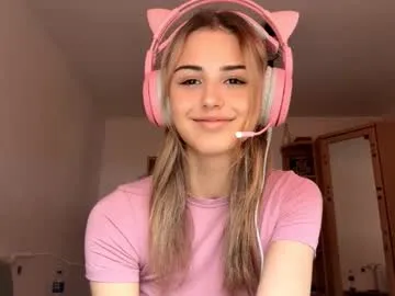 ozellagranville from Chaturbate