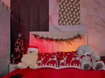 pinky_peach_ from Chaturbate