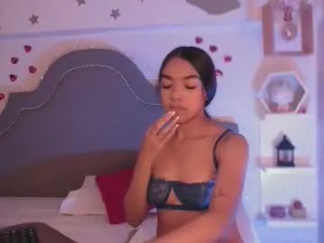 Slutty Pocahontas_moon wants you to fuck her body now pocahontas_moon from Chaturbate