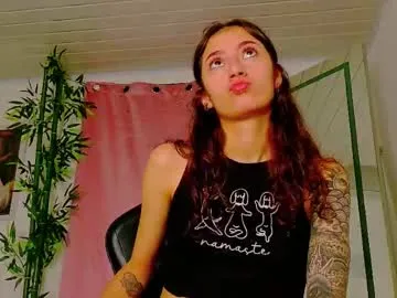 Flirtatious Prettybunnies08 gets unclothed and cum while being stared at prettybunnies08 from Chaturbate