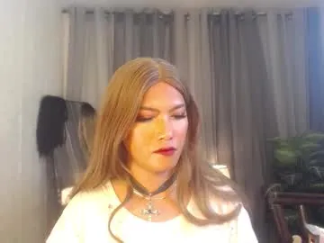 queenfcker1st from Chaturbate