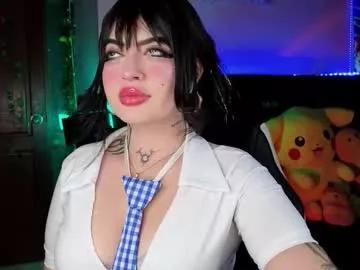 Join sexy performer Queenlamia queenlamia from Chaturbate