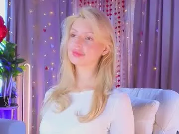 realcrystal from Chaturbate