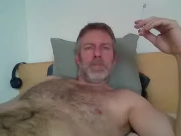 redandbluecloud from Chaturbate