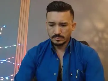 reiko_85_ from Chaturbate