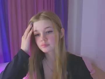 Join Riinaaa, she wants to masturbate for you riinaaa from Chaturbate