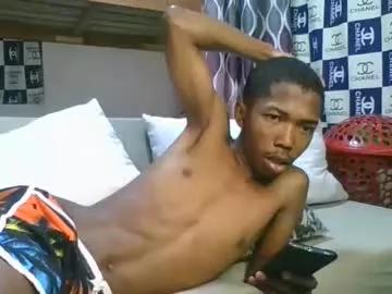 rocardo1510 from Chaturbate