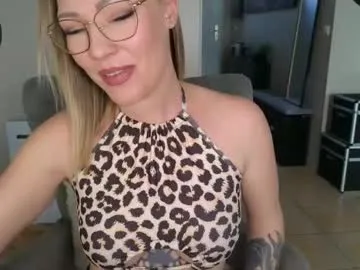 sacha__xx from Chaturbate