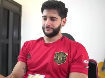 saimonhot1 from Chaturbate