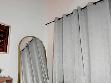 samantha_lux_ from Chaturbate