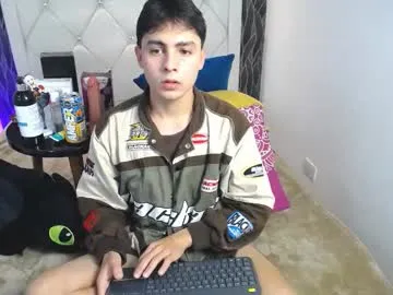 samu_foxxx from Chaturbate