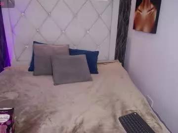 Naked Samu_foxxx wants you to fuck his body now samu_foxxx from Chaturbate